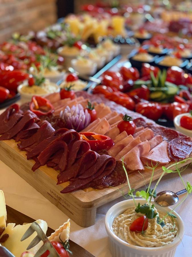 Martini Restaurant & Cazare Sebesel 외부 사진