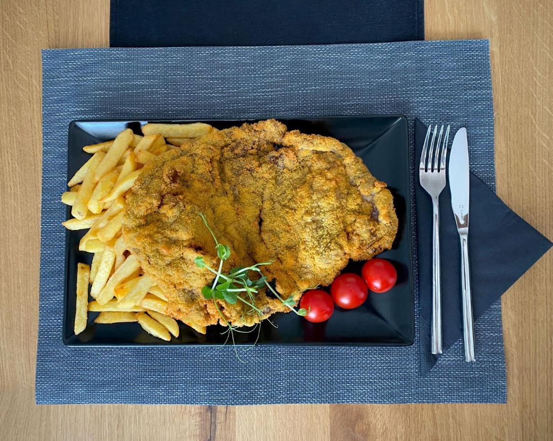 Martini Restaurant & Cazare Sebesel 외부 사진