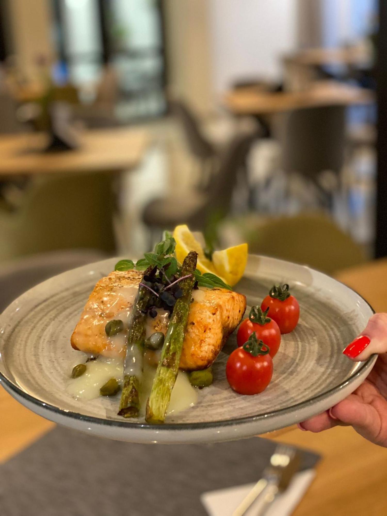 Martini Restaurant & Cazare Sebesel 외부 사진